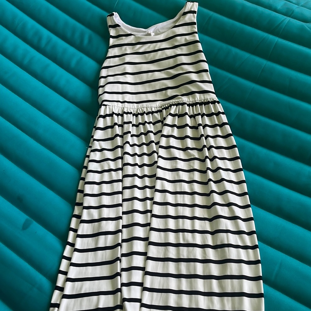 Women’s dress, size S